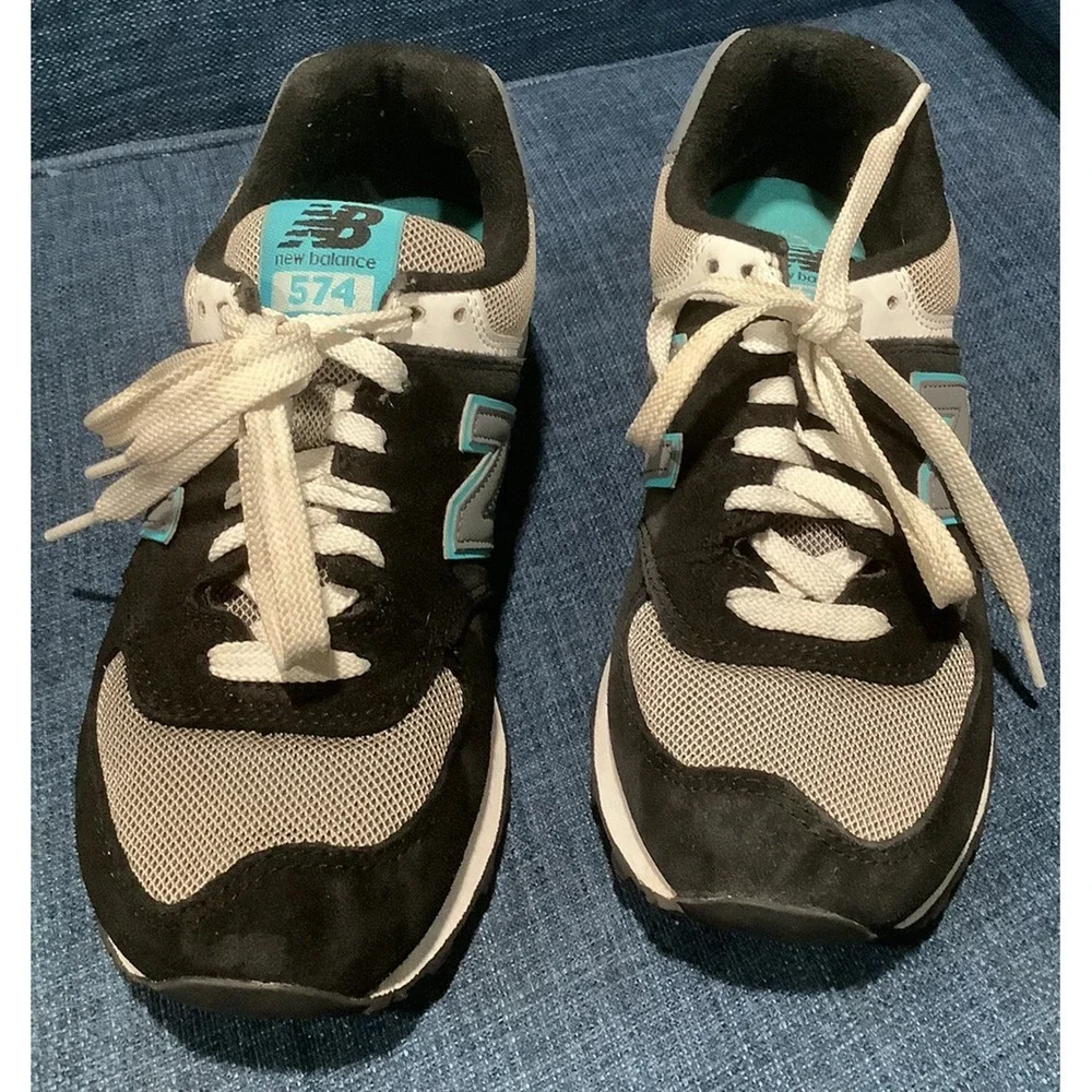 New Balance™ ~ 574 Run Shoes ~ WL574SNB ~ Women Size 7
